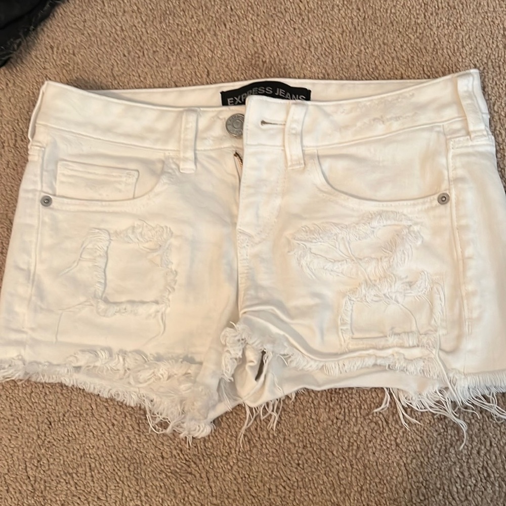 EUC express white distressed shirt size 00